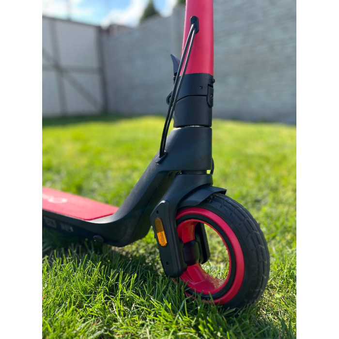 Уцінка електросамокат Grover SOX, 35 км на одному заряді, 350W, 8,5" для міських поїздок