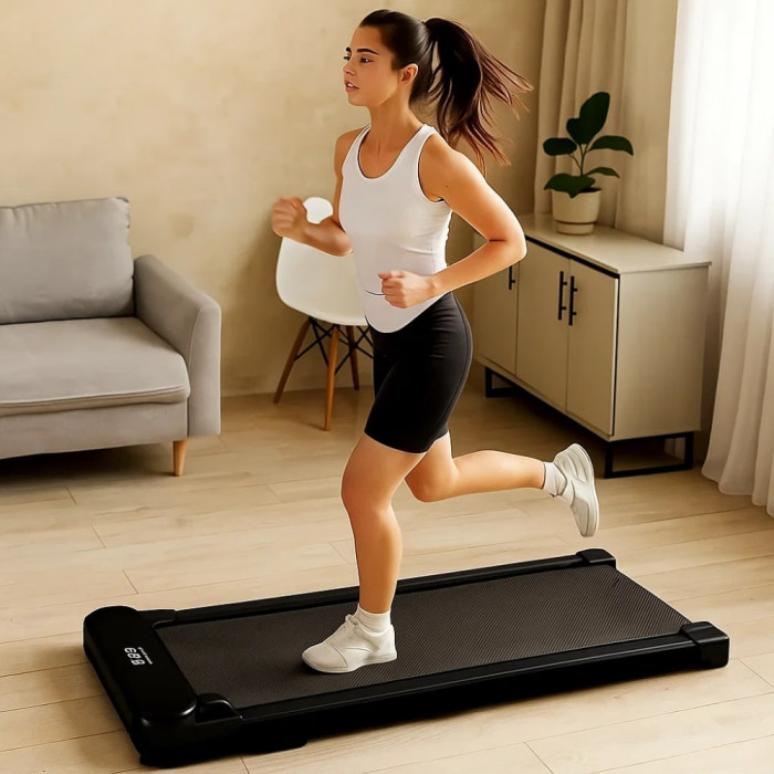 Електрична бігова доріжка Treadmill XM-U1, 1100 Вт, 6 км/год, до 120 кг, компактна та тиха
